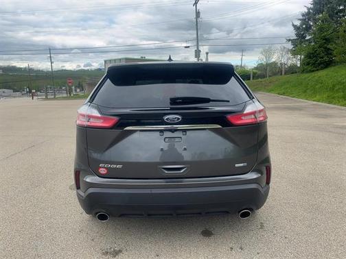 2019 Ford Edge SE