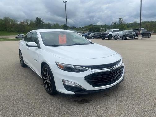 2022 Chevrolet Malibu FWD RS