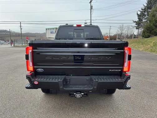 2025 Ford F-250 Platinum