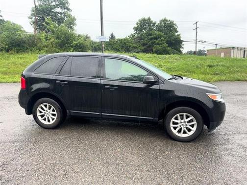 2013 Ford Edge SE