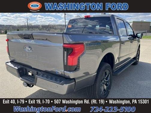 2025 Ford F-150 Lightning Flash