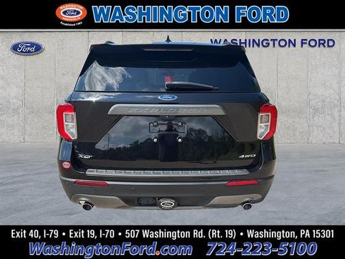 Agate Black Metallic 2023 Ford Explorer XLT