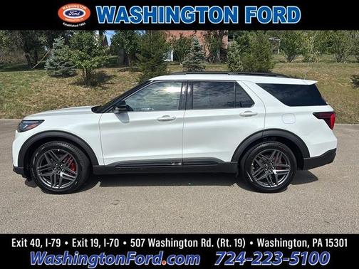 2025 Ford Explorer ST