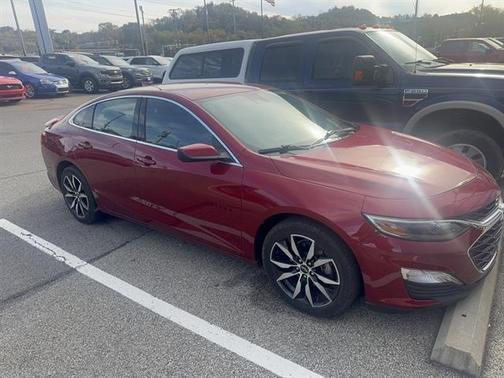 2023 Chevrolet Malibu FWD RS