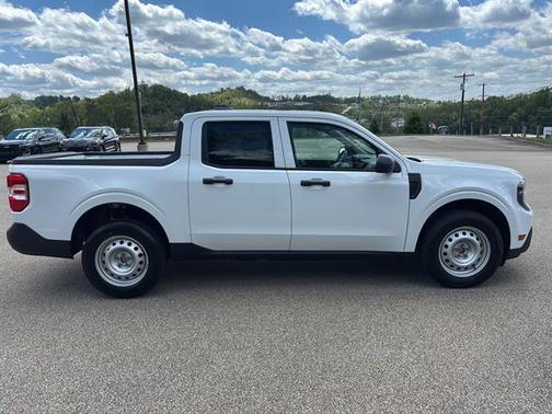Oxford White 2026 Ford Maverick XL