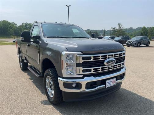 2025 Ford F-350 XLT