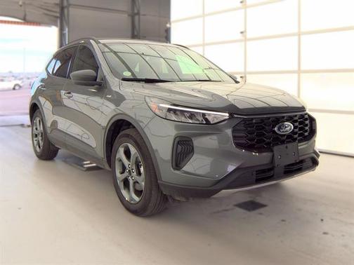 Carbonized Gray 2025 Ford Escape ST-Line