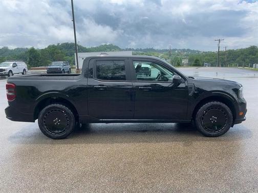 2025 Ford Maverick Lobo