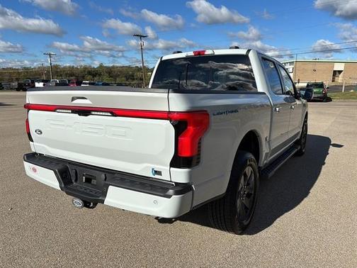 2024 Ford F-150 Lightning LARIAT
