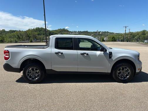 Space White Metallic 2026 Ford Maverick XLT