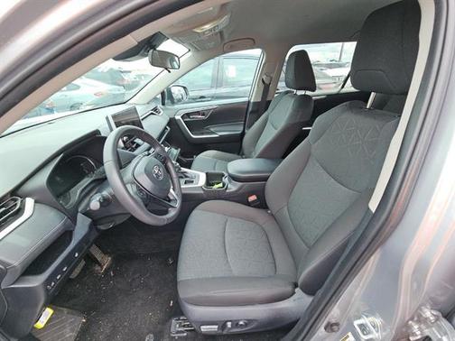 Silver Sky Metallic 2024 Toyota RAV4 XLE