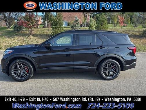 2025 Ford Explorer ST-Line