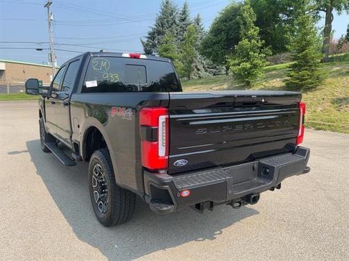 2025 Ford F-250 Platinum