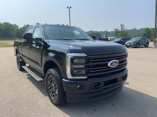 2025 Ford F-250 Platinum