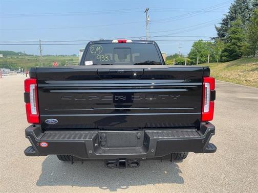 2025 Ford F-250 Platinum