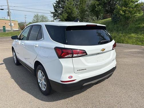 Summit White 2022 Chevrolet Equinox 1LT