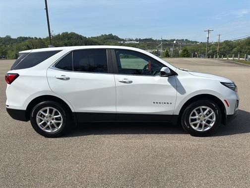 Summit White 2022 Chevrolet Equinox 1LT