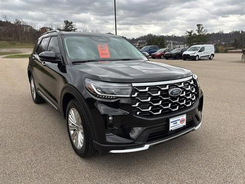 Agate Black 2025 Ford Explorer Platinum