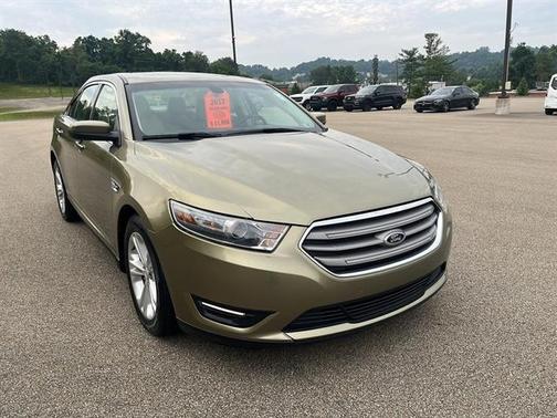 2013 Ford Taurus SEL