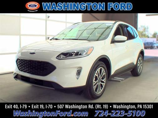 Star White Metallic Tri-Coat 2022 Ford Escape SEL