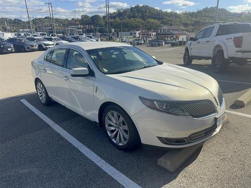 2013 Lincoln MKS Base