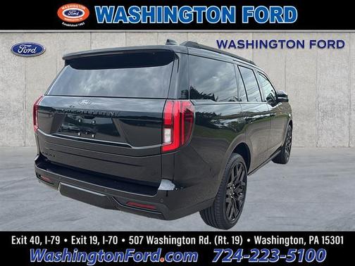 Agate Black Metallic 2027 Ford Expedition Platinum