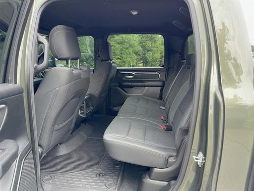 Olive Green Pearlcoat 2020 RAM 1500 Big Horn/Lone Star