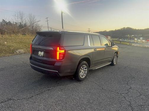 2021 Chevrolet Suburban LS
