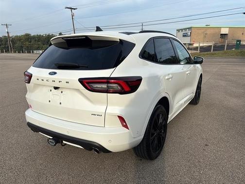 2023 Ford Escape ST-Line Elite