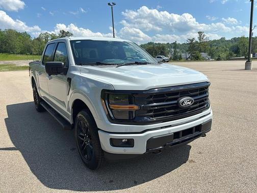 Avalanche 2026 Ford F-150 XLT