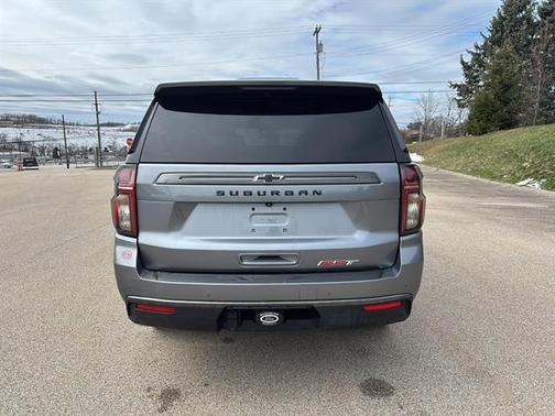 2022 Chevrolet Suburban RST