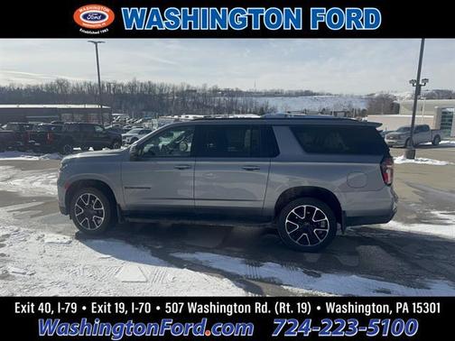 2022 Chevrolet Suburban RST