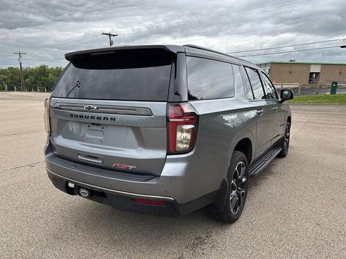 Satin Steel Metallic 2022 Chevrolet Suburban RST