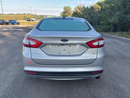 2015 Ford Fusion SE