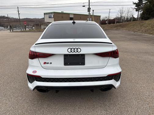 2024 Audi RS 3 TFSI quattro S tronic