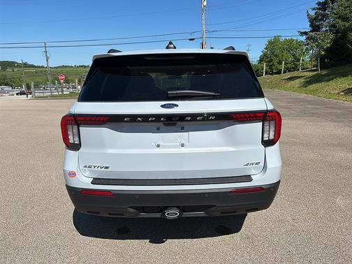 Space White Metallic 2026 Ford Explorer Active