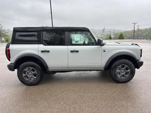 Avalanche Gray 2026 Ford Bronco Big Bend