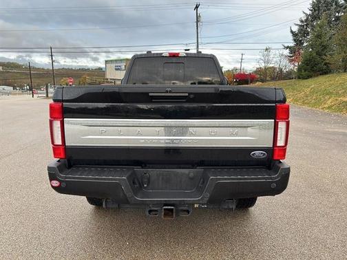 2022 Ford F-350 Platinum