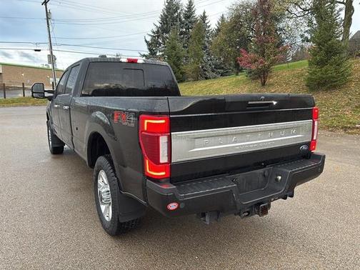 2022 Ford F-350 Platinum