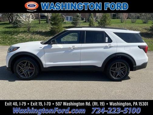 2025 Ford Explorer ST-Line