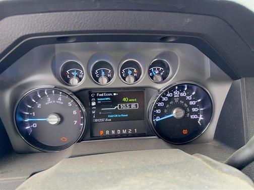 Magnetic 2016 Ford F-350 XL