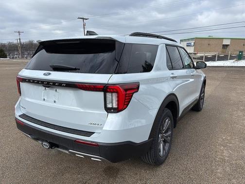 2026 Ford Explorer Active w/200A Pkg