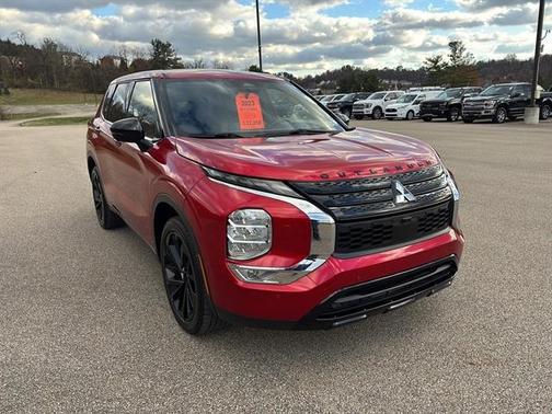 2023 Mitsubishi Outlander SE Black Edition S-AWC