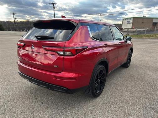 2023 Mitsubishi Outlander SE Black Edition S-AWC