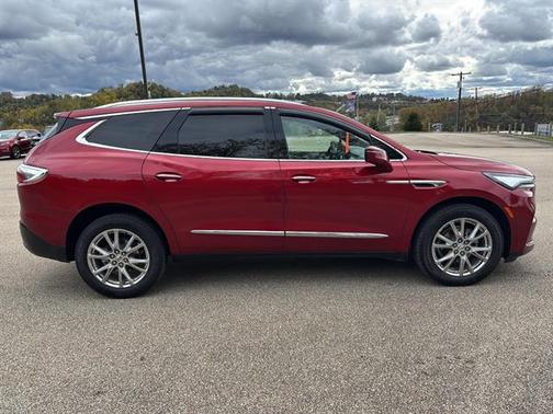2023 Buick Enclave Essence AWD