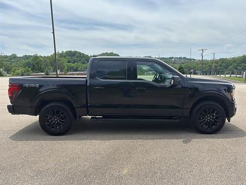 Agate Black Metallic 2025 Ford F-150 XLT