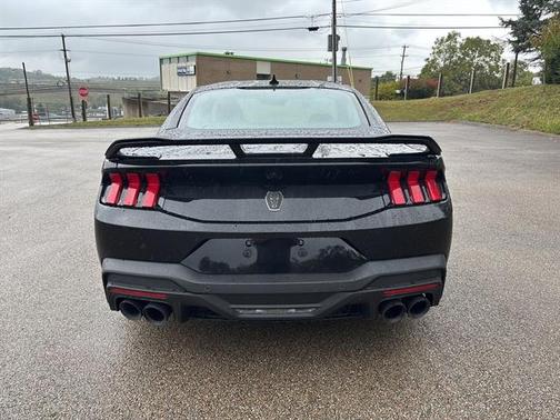 2025 Ford Mustang Dark Horse Fastback