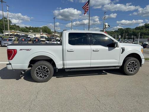 Space White Metallic 2021 Ford F-150 XLT
