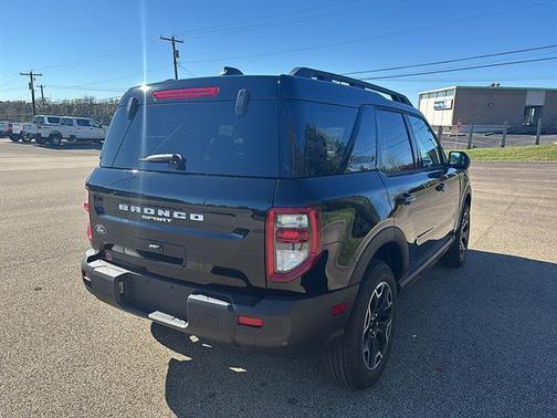 Shadow Black 2026 Ford Bronco Sport Outer Banks
