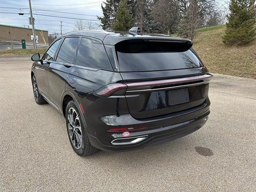 2024 Lincoln Nautilus Reserve